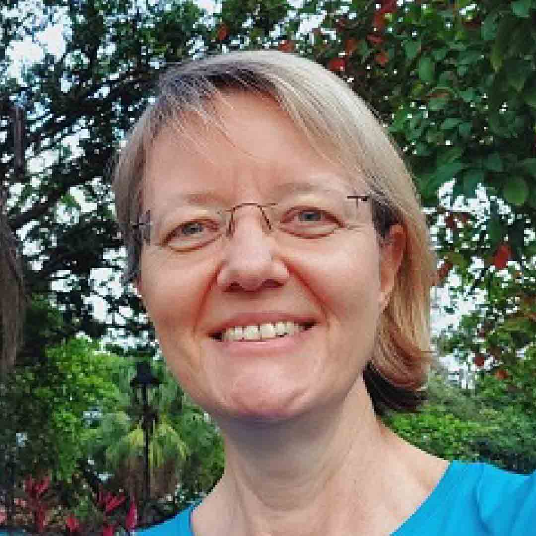 Susanne-Weidenkaff-L-Quantum-Magic-Retreats